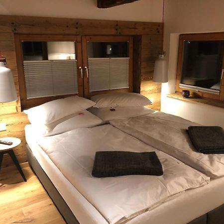 Bootshaus Am Hallstaetter See 할슈타트 외부 사진